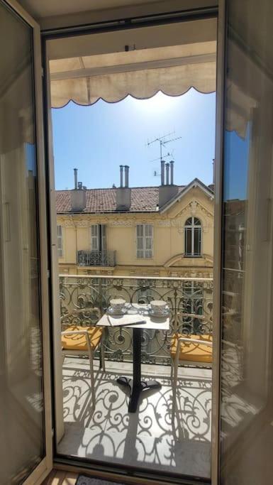 From 1882, Romantic Flat, In The Golden Square Nizza Exterior foto